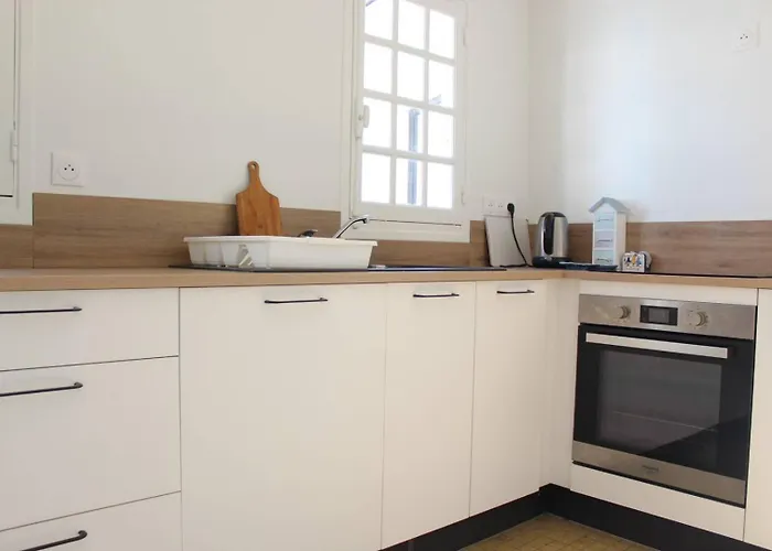 Villa Maison 5 Pieces 9 Couchages Denis D'oleron Sdo000-335 *